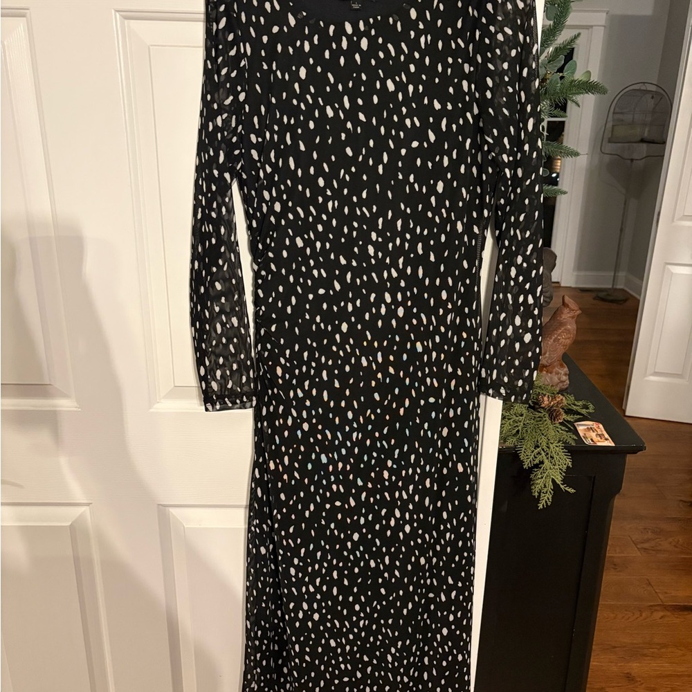 Rachel Zoe Black and White Long Sleeve Midi Dress